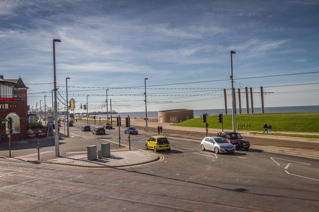 בלקפול New Promenade Hotel מראה חיצוני תמונה