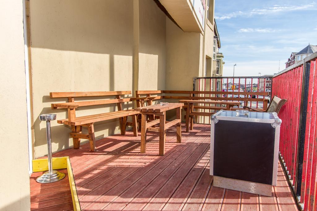 בלקפול New Promenade Hotel מראה חיצוני תמונה